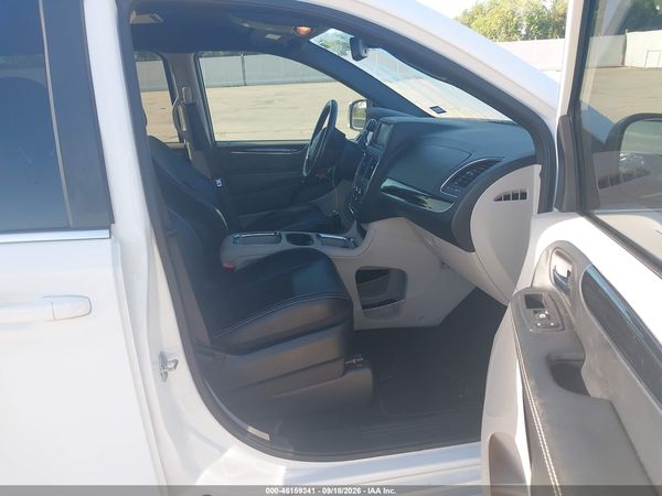 2019 DODGE GRAND CARAVAN SXT — I5