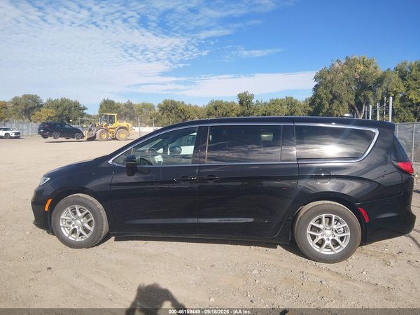2026 CHRYSLER PACIFICA SELECT — I117