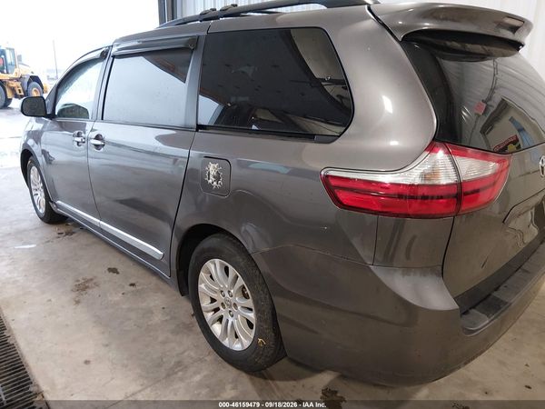 2015 TOYOTA SIENNA XLE 8 PASSENGER — I6