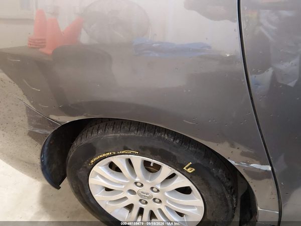 2015 TOYOTA SIENNA XLE 8 PASSENGER — I154