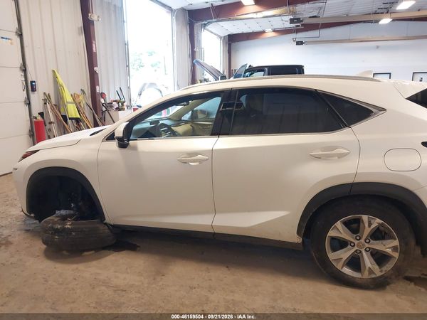 2017 LEXUS NX 200T 200t Luxury — I117