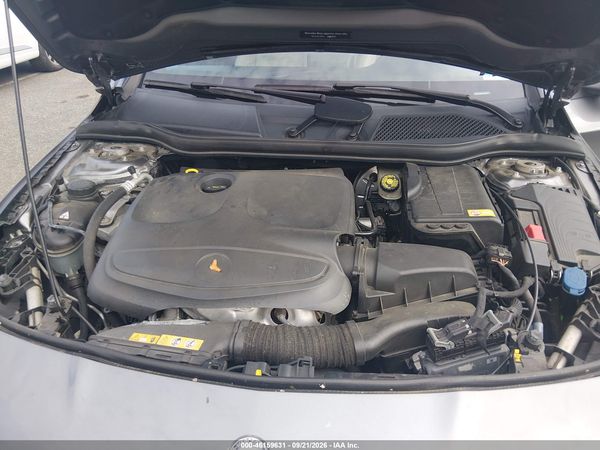 2014 MERCEDES-BENZ CLA 250 4MATIC — I10