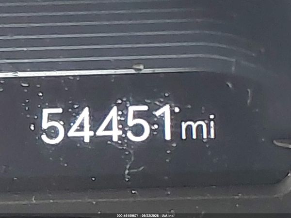 2025 GENESIS G70 2.5T RWD — I118