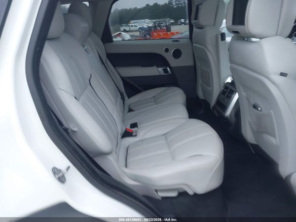 2015 LAND ROVER RANGE ROVER SPORT 3.0L V6 SUPERCHARGED HSE — I8