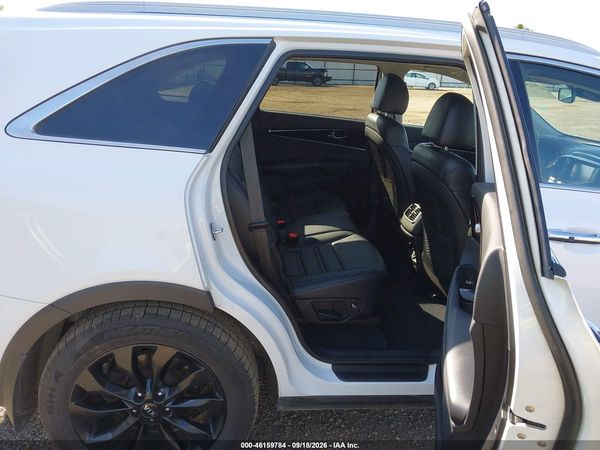 2020 KIA SORENTO 3.3L EX — I8