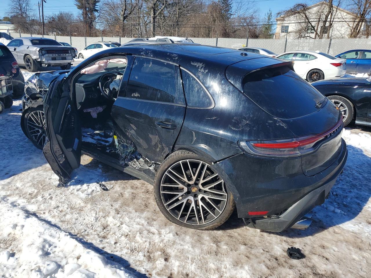 2025 PORSCHE MACAN Macan, Macan T