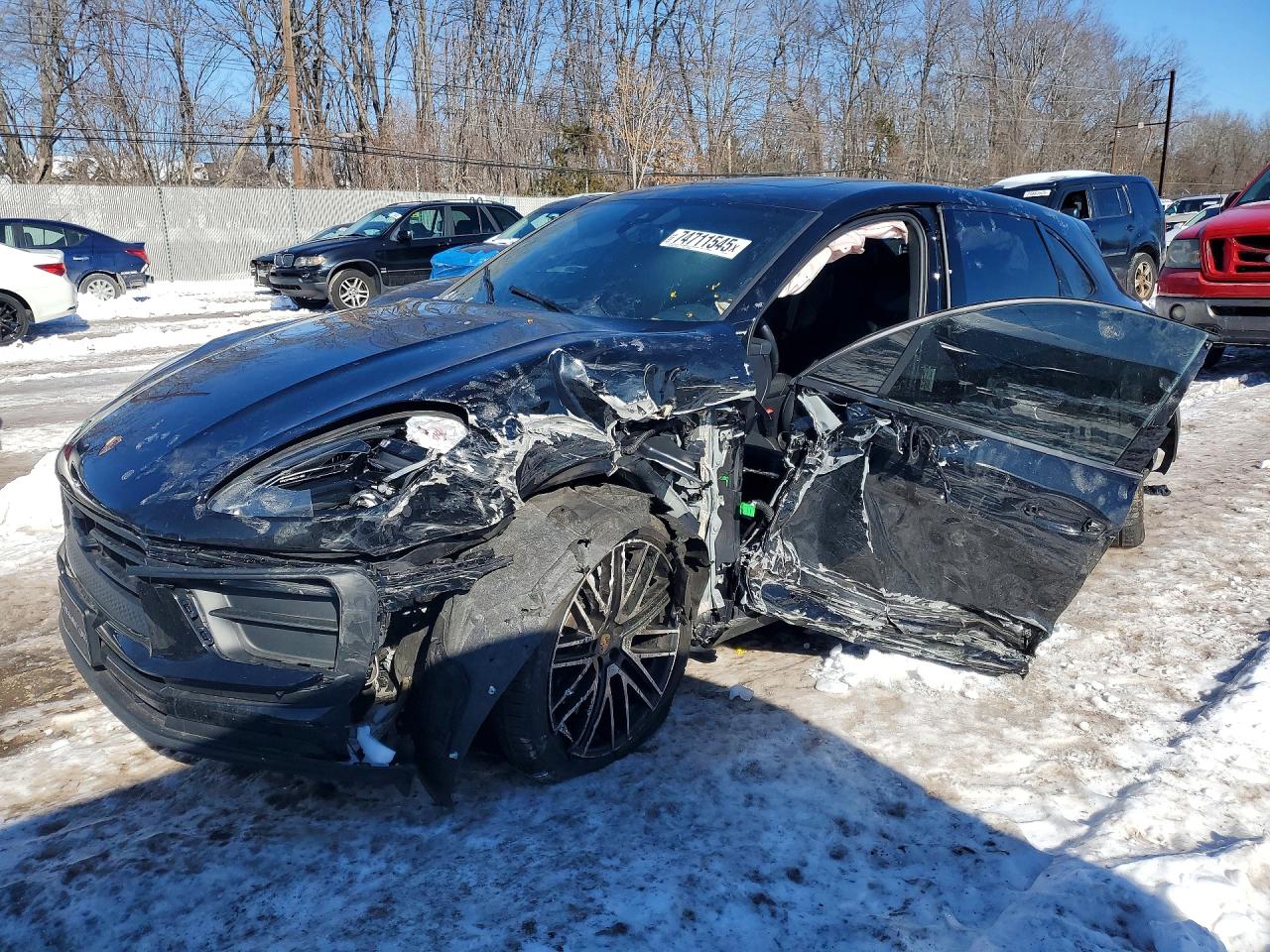 2025 PORSCHE MACAN Macan, Macan T
