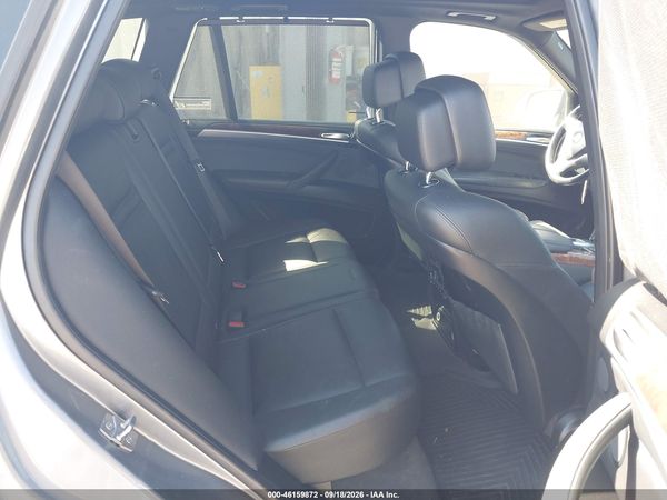 2012 BMW X5 XDRIVE50I — I8