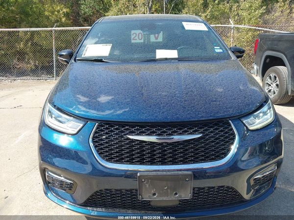 2025 CHRYSLER PACIFICA SELECT — I115