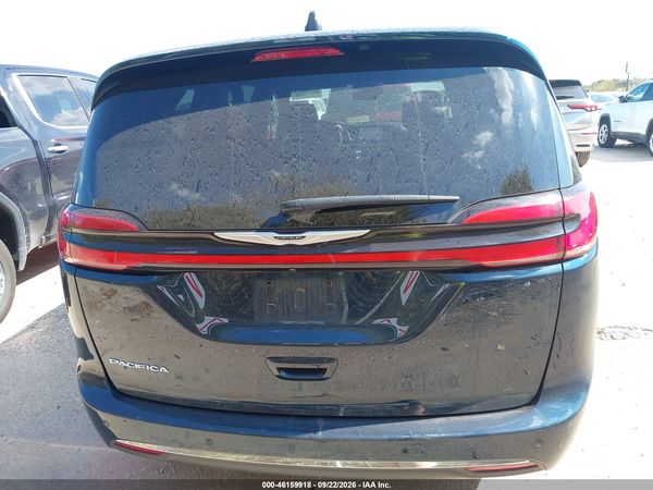 2025 CHRYSLER PACIFICA SELECT — I119
