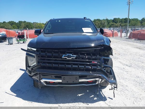2025 CHEVROLET SUBURBAN 4WD Z71 — I115