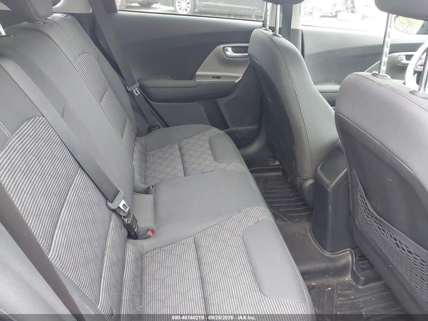 2022 KIA NIRO LX — I8