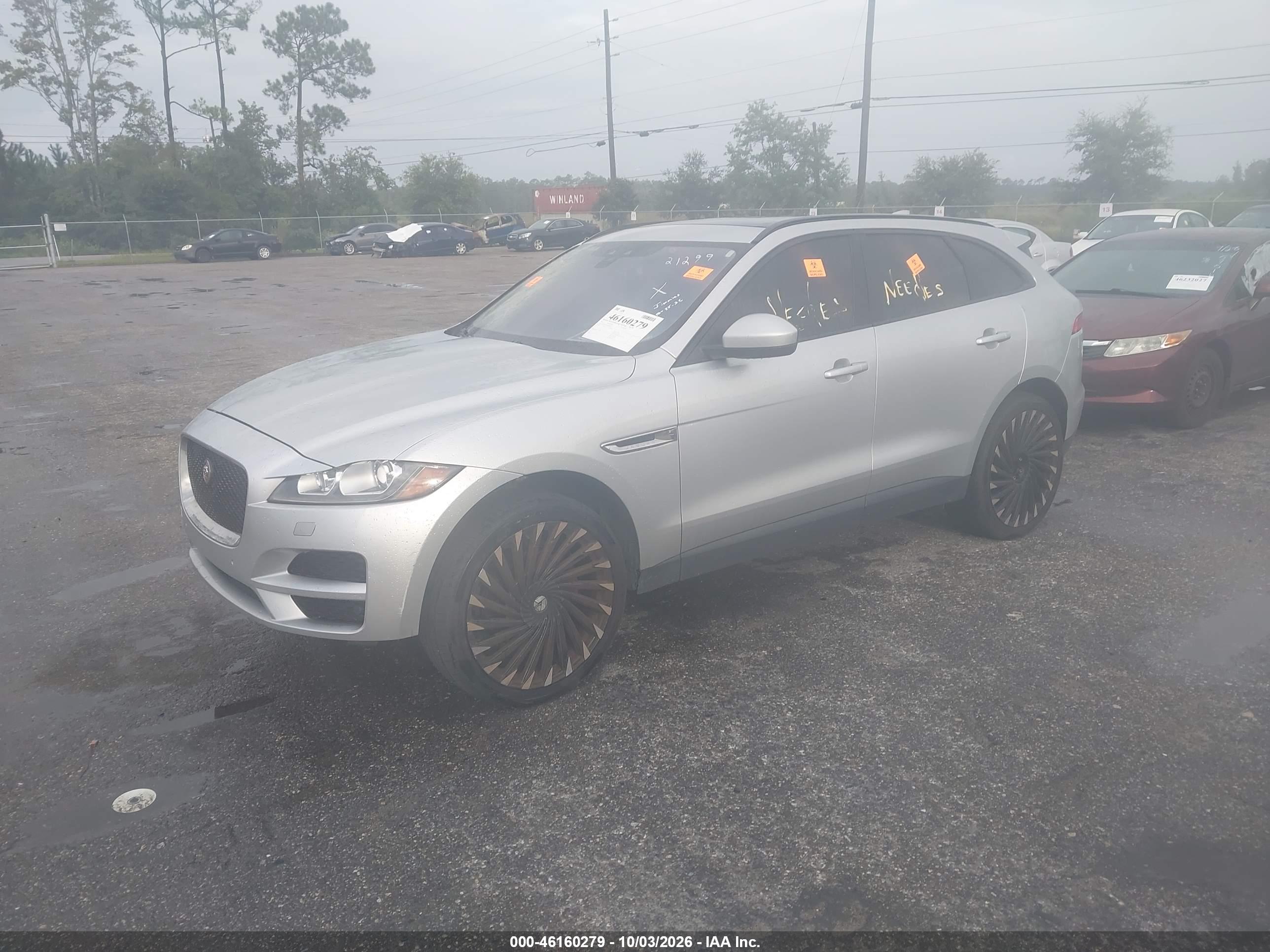 2017 JAGUAR F-PACE 35T PREMIUM — I2