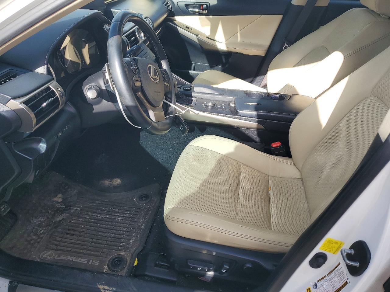 2015 LEXUS IS 250