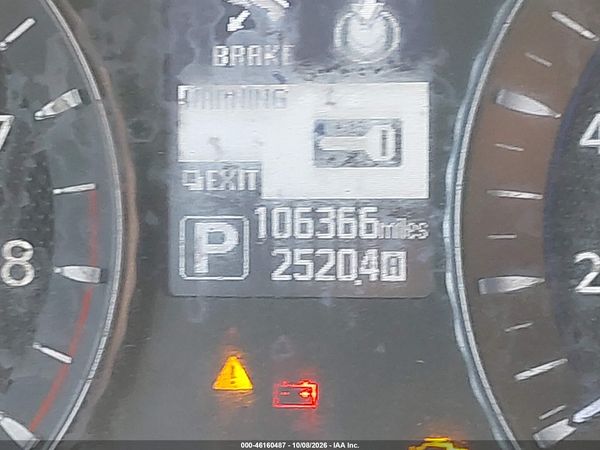 2016 INFINITI Q70 3.7X — I118