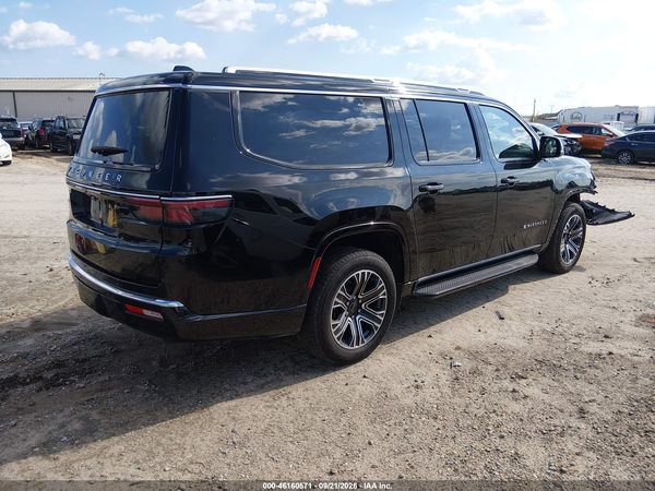 2025 JEEP WAGONEER L SERIES II 4X4 — I4