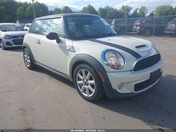 2012 MINI COOPER S — I1