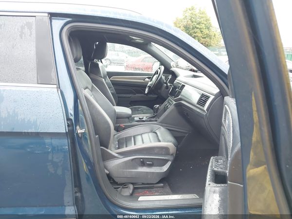 2020 VOLKSWAGEN ATLAS CROSS SPORT 3.6L V6 SEL PREMIUM — I5