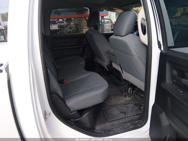 2018 RAM 1500 TRADESMAN  4X4 5'7 BOX — I8
