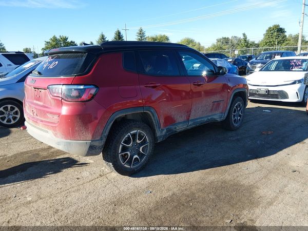 2025 JEEP COMPASS TRAILHAWK 4X4 — I4