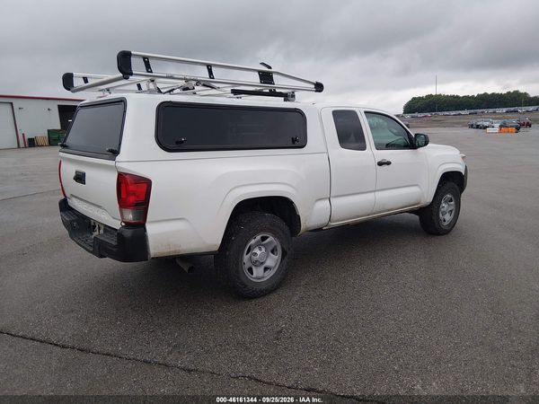 2023 TOYOTA TACOMA SR — I4