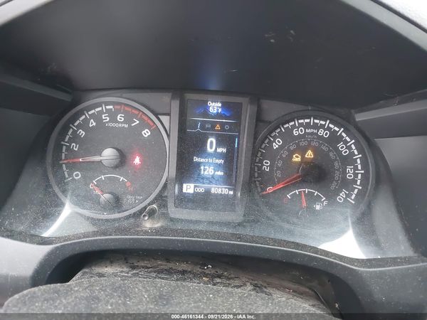 2023 TOYOTA TACOMA SR — I7
