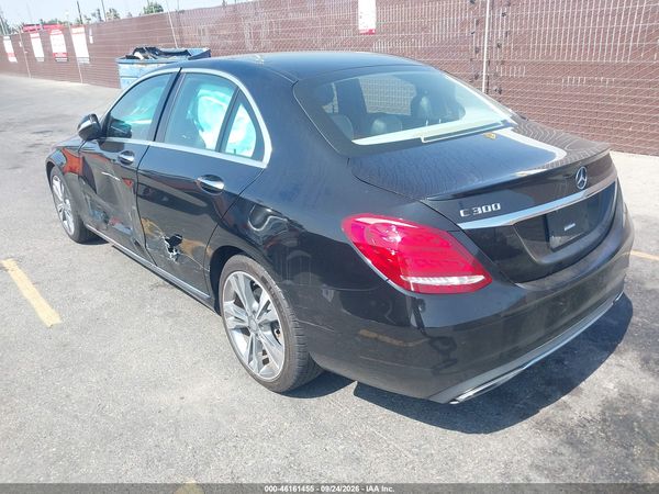 2015 MERCEDES-BENZ C 300 Base — I3