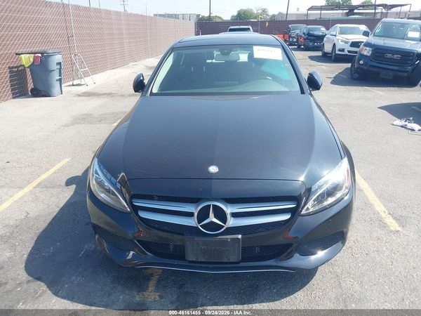 2015 MERCEDES-BENZ C 300 Base — I115