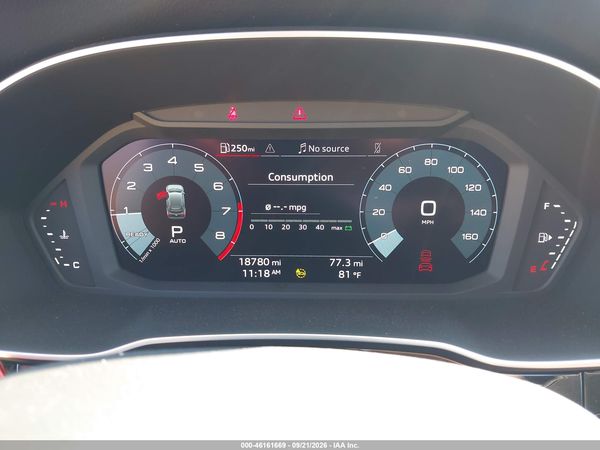 2024 AUDI Q3 — I7