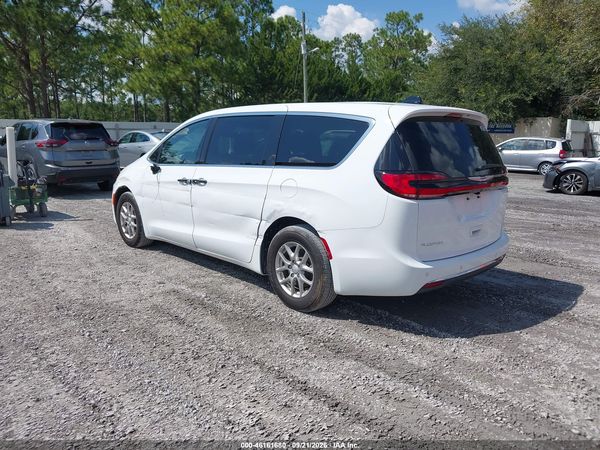 2026 CHRYSLER PACIFICA SELECT — I3