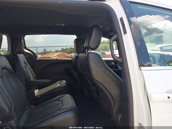 2026 CHRYSLER PACIFICA SELECT — I8