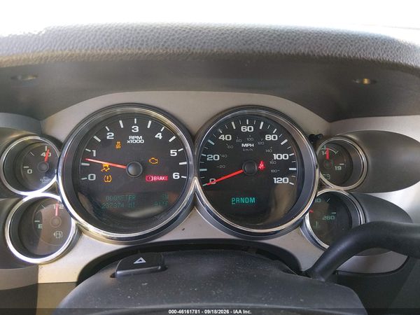 2012 CHEVROLET SILVERADO 1500 LT — I7