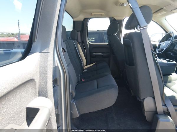 2012 CHEVROLET SILVERADO 1500 LT — I8