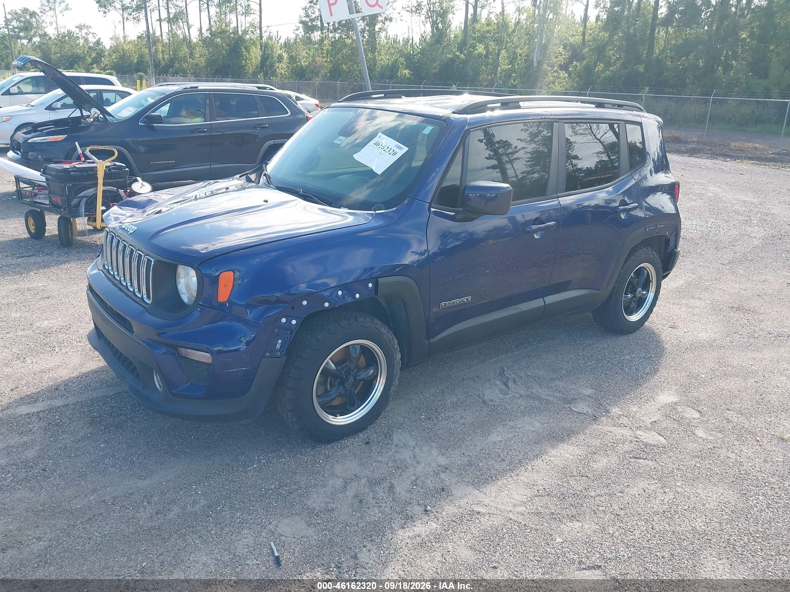 2019 JEEP RENEGADE LATITUDE FWD — I2