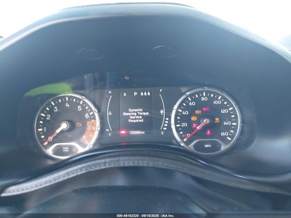 2019 JEEP RENEGADE LATITUDE FWD — I7