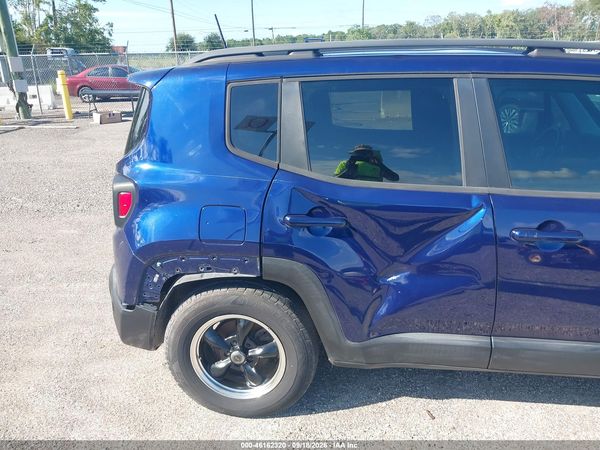 2019 JEEP RENEGADE LATITUDE FWD — I153