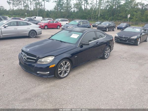2015 MERCEDES-BENZ C 250 — I2