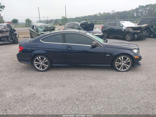 2015 MERCEDES-BENZ C 250 C250 — I116