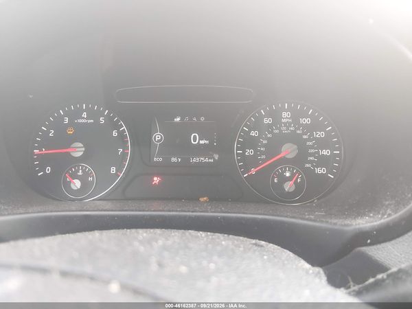 2017 KIA SORENTO 2.4L LX — I7