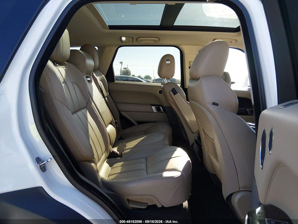 2016 LAND ROVER RANGE ROVER SPORT — I8