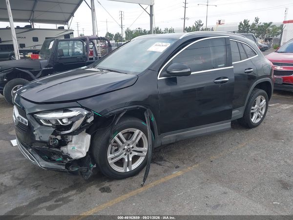 2021 MERCEDES-BENZ GLA 250 — I2