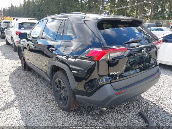 2019 TOYOTA RAV4 LE — I3