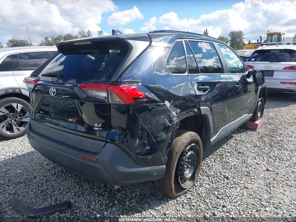 2019 TOYOTA RAV4 LE — I4