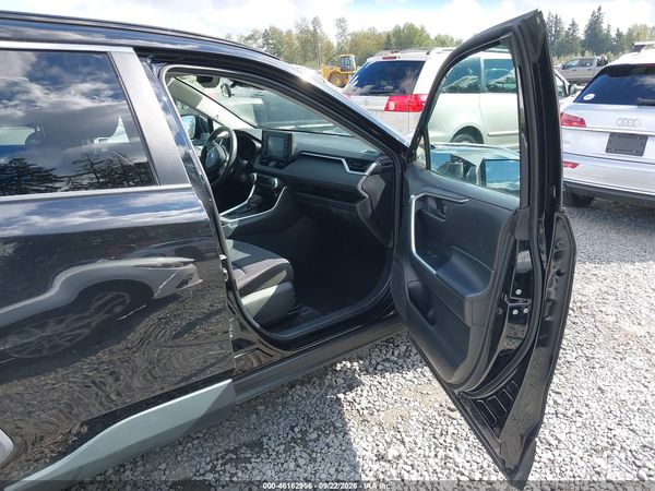 2019 TOYOTA RAV4 LE — I5