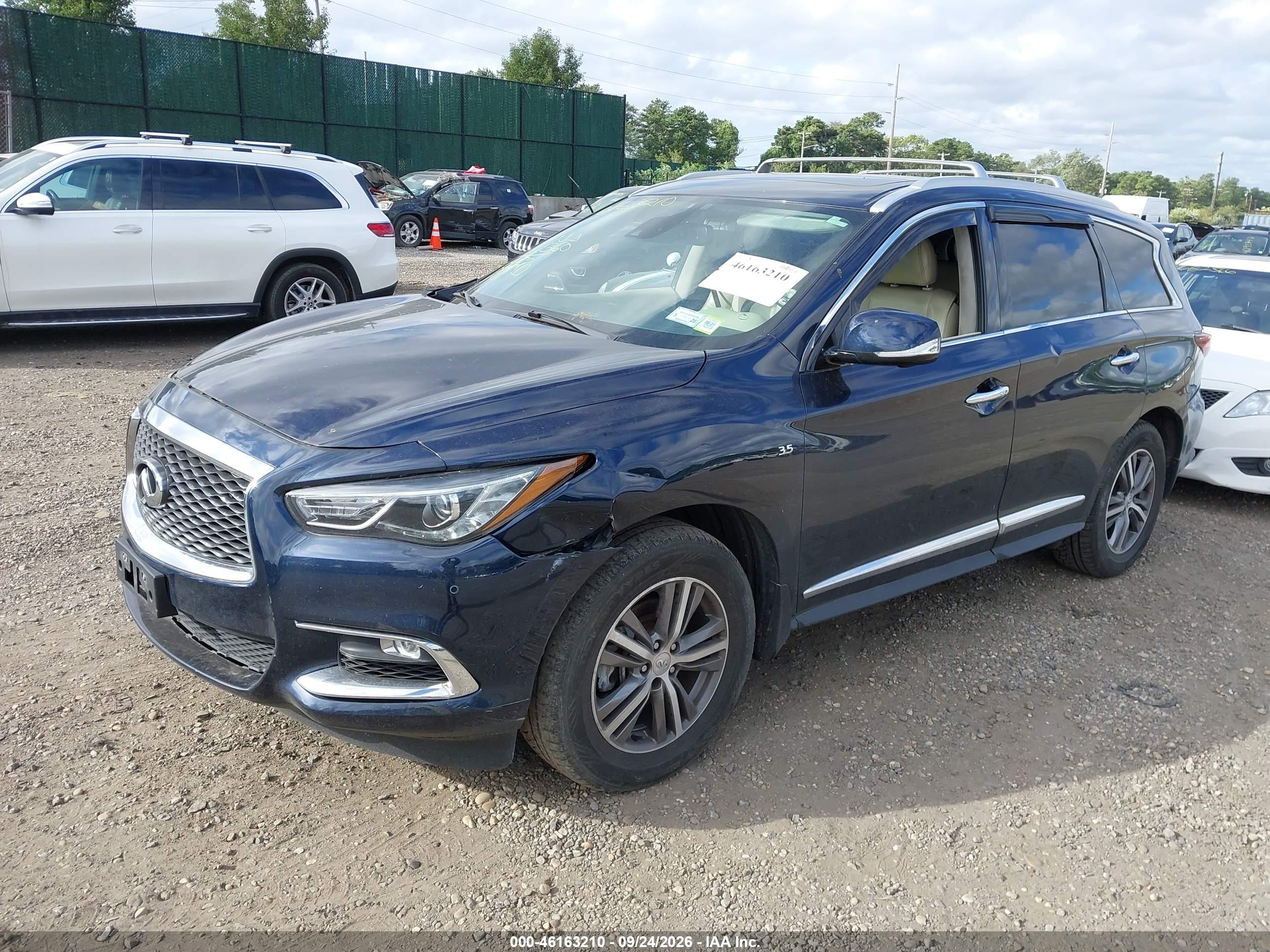 2020 INFINITI QX60 LUXE AWD — I2