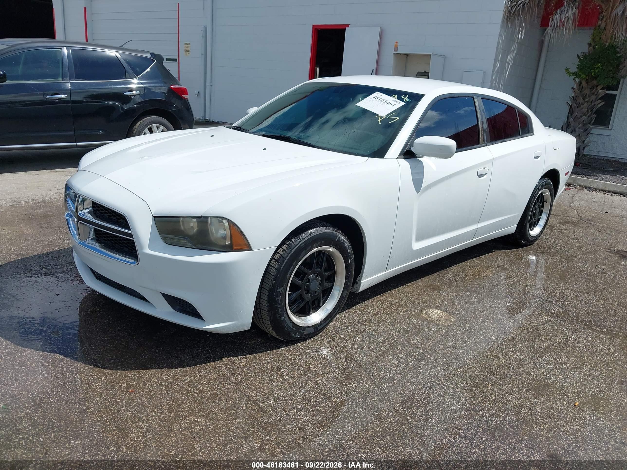 2012 DODGE CHARGER SE — I2