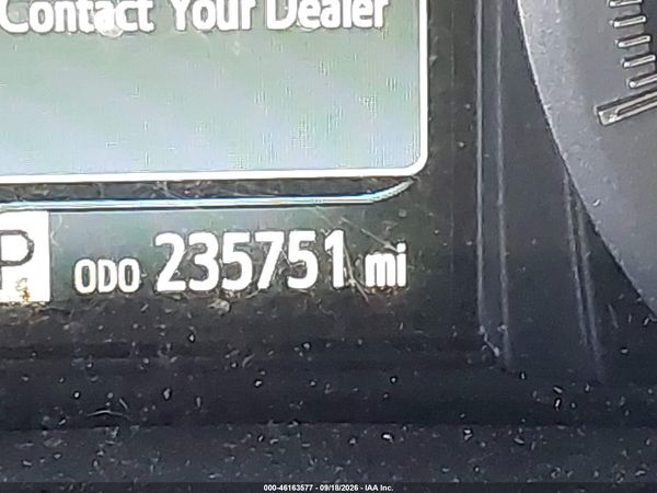 2019 TOYOTA SIENNA L 7 PASSENGER — I7
