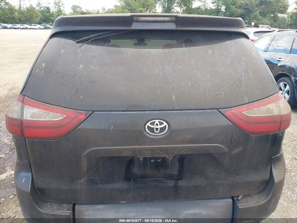 2019 TOYOTA SIENNA L 7 PASSENGER — I119