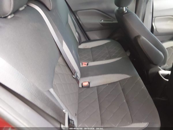 2019 NISSAN KICKS SV — I8