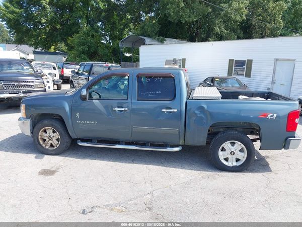 2012 CHEVROLET SILVERADO 1500 LT — I117